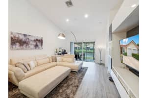 5108 N La Sedona Cir, Delray Beach, FL 33484, Sold 02/05/21