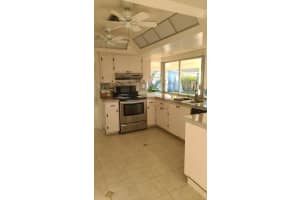 2016 Park Pl, Boca Raton, FL 33486, Sold 02/26/21