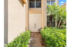 MLS# R10678217, Vero Beach, Florida 32962