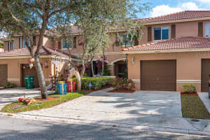 5408 Crossing Rocks Ct, Riviera Beach, FL 33407, Sold 01/19/21