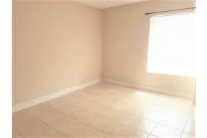815 W Boynton Beach Blvd, Boynton Beach, FL 33426, Sold 01/11/21