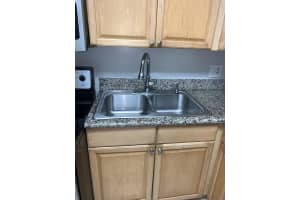 450 NW 20th St, Boca Raton, FL 33431, Sold 04/02/21