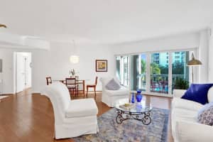 1000 Lowry St #2h, Delray Beach, FL 33483, Sold 02/17/21