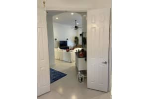 9230 SE La Creek Ct, Hobe Sound, FL 33455, Sold 02/01/21