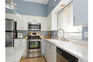 MLS# R10678691, Vero Beach, Florida 32967