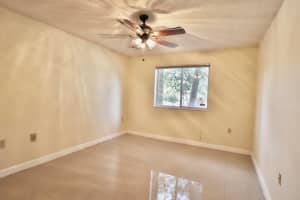 19214 Glenmoor Dr, West Palm Beach, FL 33409, Sold 01/01/21