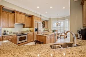 MLS# R10678950, Vero Beach, Florida 32963