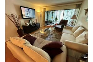 175 SE St Lucie Blvd, Stuart, FL 34996, Sold 03/01/21