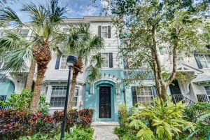 330 E Mallory Cir, Delray Beach, FL 33483, Sold 02/01/21
