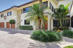 1040 Del Haven Dr, Delray Beach, FL 33483, Sold 03/31/21