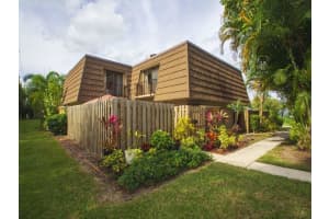 MLS# R10679326, Vero Beach, Florida 32960