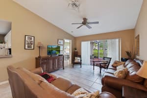 1236 W Lakes Dr, Deerfield Beach, FL 33442, Sold 01/25/21