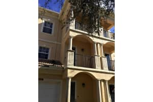 12559 SE Old Cypress Dr, Hobe Sound, FL 33455, Sold 01/22/21