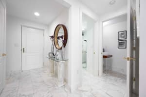 200 E Palmetto Park Rd, Boca Raton, FL 33432, Sold 08/31/21