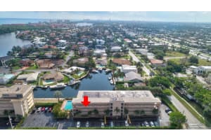 698 NE Spanish River Blvd, Boca Raton, FL 33431, Sold 02/03/21