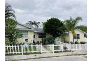 982 Sumter Rd E, West Palm Beach, FL 33415, Sold 02/04/21