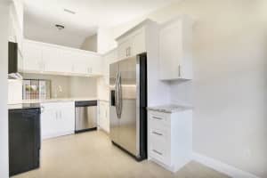 1240 Parkside Green Dr, Greenacres, FL 33415, Sold 02/25/21