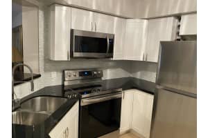 2445 NW 33rd St, Oakland Park, FL 33309, Sold 02/18/21