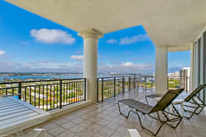 3800 N Ocean Dr, Riviera Beach, FL 33404, Sold 04/30/21
