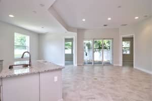 2563 Bella Vista Cir, Vero Beach, FL 32966, Sold 08/31/21