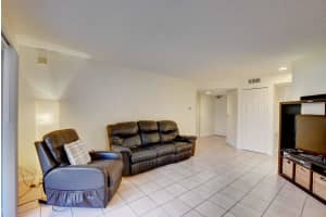 5710 Coach House Cir, Boca Raton, FL 33486, Sold 03/01/21