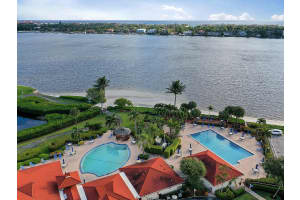 105 Half Moon Cir APT D2, Hypoluxo, FL 33462, Sold 05/14/21