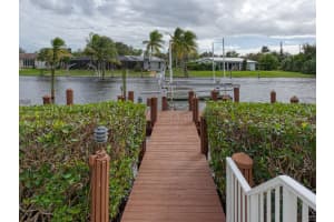 245 Seagull Ave, Vero Beach, FL 32960, Sold 03/22/21