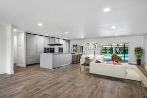 276 Oneida Terrace, Wellington, FL 33414, Sold 04/02/21