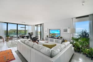 5540 N Ocean Dr, Riviera Beach, FL 33404, Sold 02/19/21