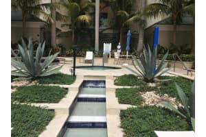 700 E Boynton Beach Blvd, Boynton Beach, FL 33435, Sold 07/01/21