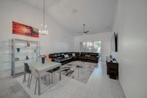 2380 E Aragon Blvd, Sunrise, FL 33313, Sold 08/03/21