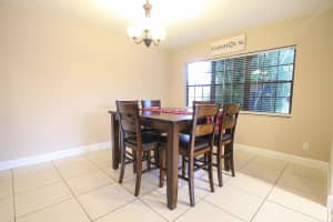 154 Weybridge Cir, Royal Palm Beach, FL 33411, Sold 01/29/21