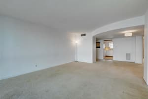 301 Lake Shore Dr, Lake Park, FL 33403, Sold 01/28/21