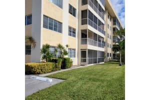 55 SW 2nd Ave #207, Boca Raton, FL 33432, Sold 03/12/21