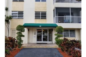 55 SW 2nd Ave #207, Boca Raton, FL 33432, Sold 03/12/21