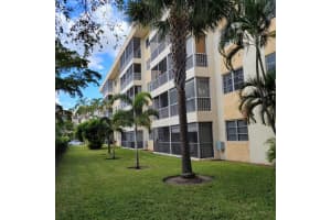 MLS# R10680196, Boca Raton, Florida 33432