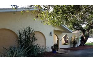 225 31st Ave SW, Vero Beach, FL 32968, Sold 03/26/21