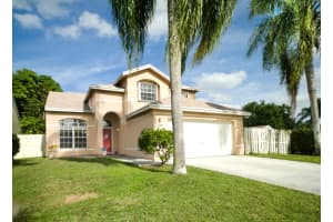 100 Heatherwood Dr, Royal Palm Beach, FL 33411, Sold 03/30/21