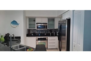 235 NE 1st St, Delray Beach, FL 33444, Sold 02/12/21