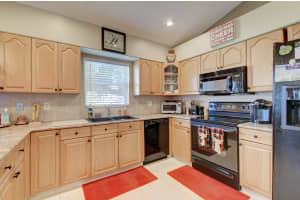 14051 Fair Isle Dr, Delray Beach, FL 33446, Sold 03/25/21