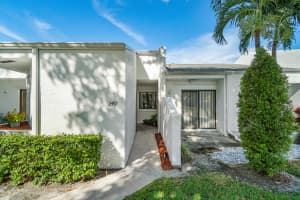 240 Par Dr, Royal Palm Beach, FL 33411, Sold 02/19/21