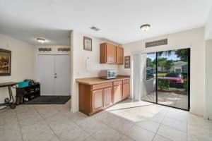 240 Par Dr, Royal Palm Beach, FL 33411, Sold 02/19/21