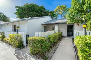 6113 Woodlake Blvd, Greenacres, FL 33463, Sold 08/03/21