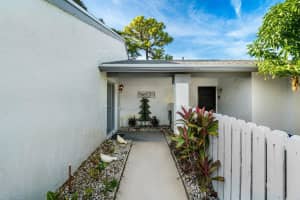 6113 Woodlake Blvd, Greenacres, FL 33463, Sold 08/03/21