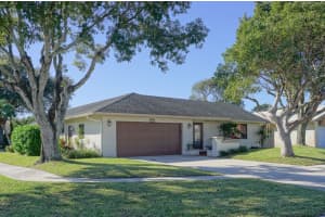 6633 Amberwoods Dr, Boca Raton, FL 33433, Sold 02/02/21