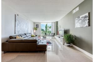 100 NE 6th St, Boynton Beach, FL 33435, Sold 06/28/21