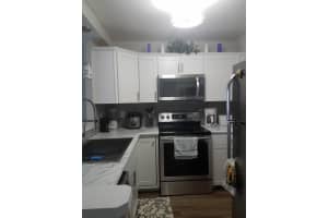 420 SE 2nd Ave, Deerfield Beach, FL 33441, Sold 04/05/21