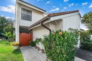 1800 Embassy Dr, West Palm Beach, FL 33401, Sold 02/26/21