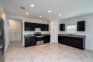 5241 NW Wisk Fern Cir, Port St. Lucie, FL 34986, Sold 02/09/21