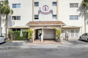 109 Paradise Harbour Blvd, North Palm Beach, FL 33408, Sold 03/24/21